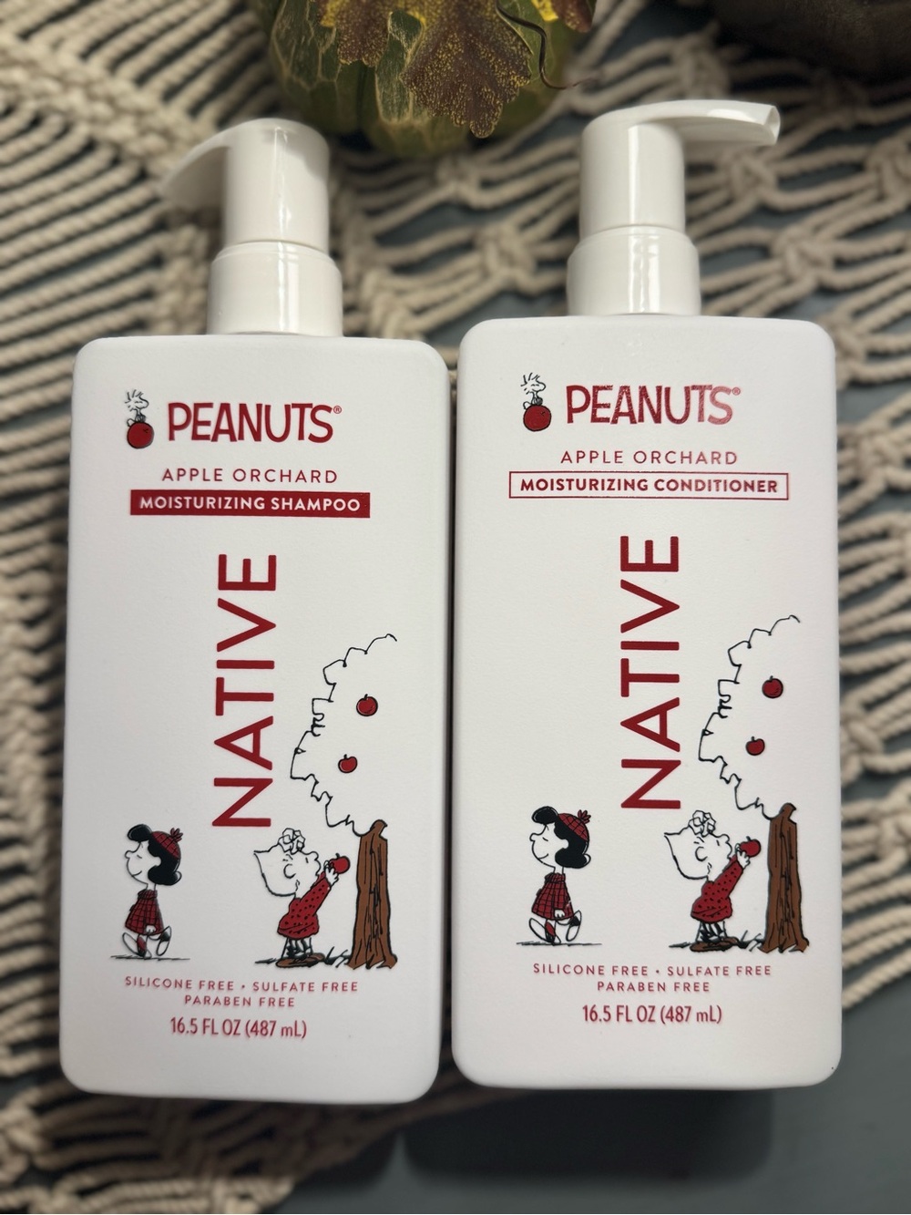 NEW Native x Peanuts APPLE ORCHARD Moisturizing Shampoo and Conditioner